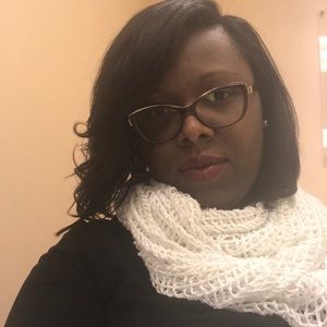 Meet your Posher, Vera